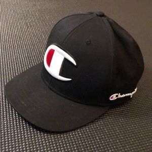 Champion SnapBack Hat, Black